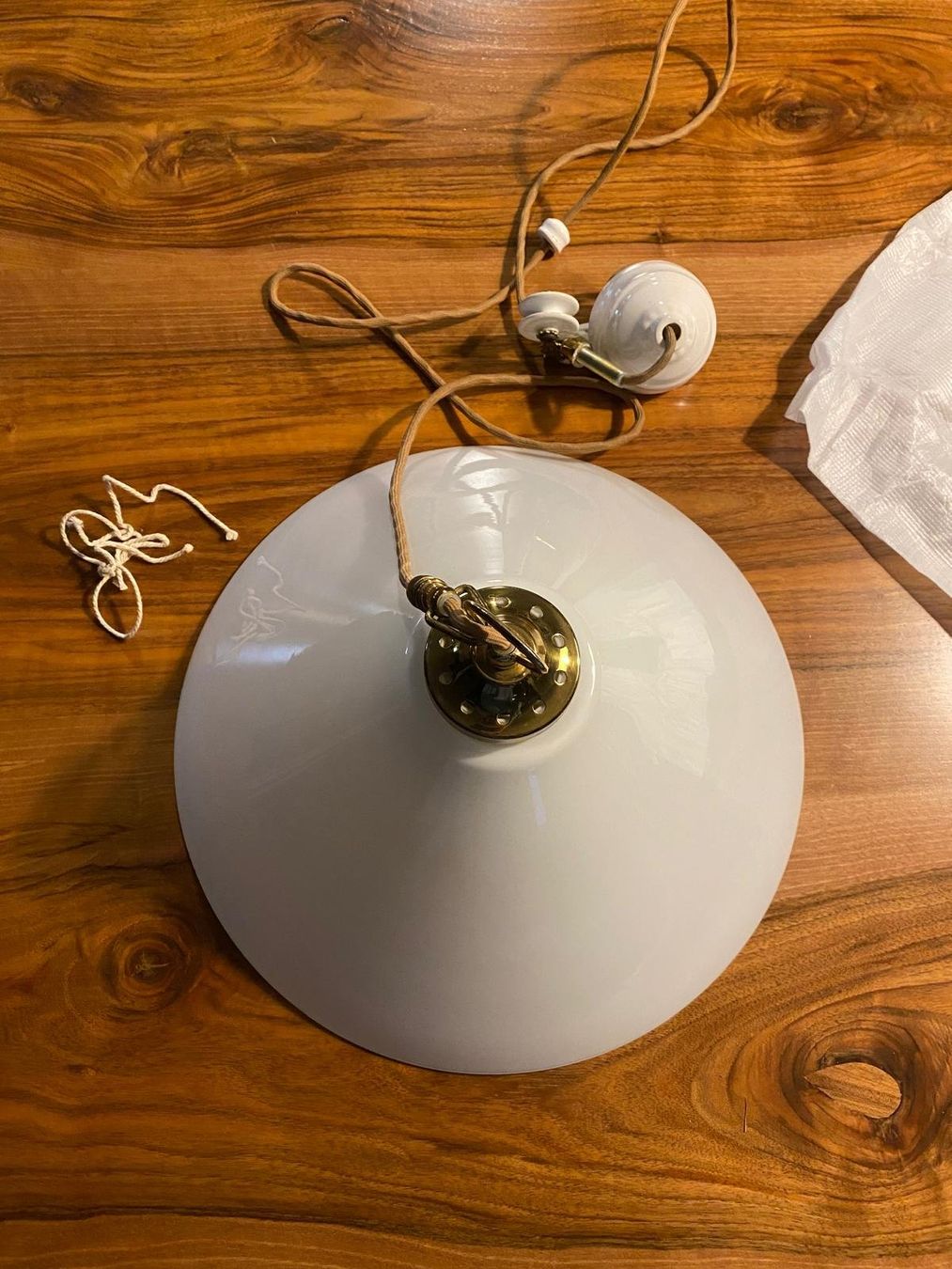 Lampade: Lampada a sospensione con contrappeso – Usato da Ascona venduto da zfi_rpp2 1