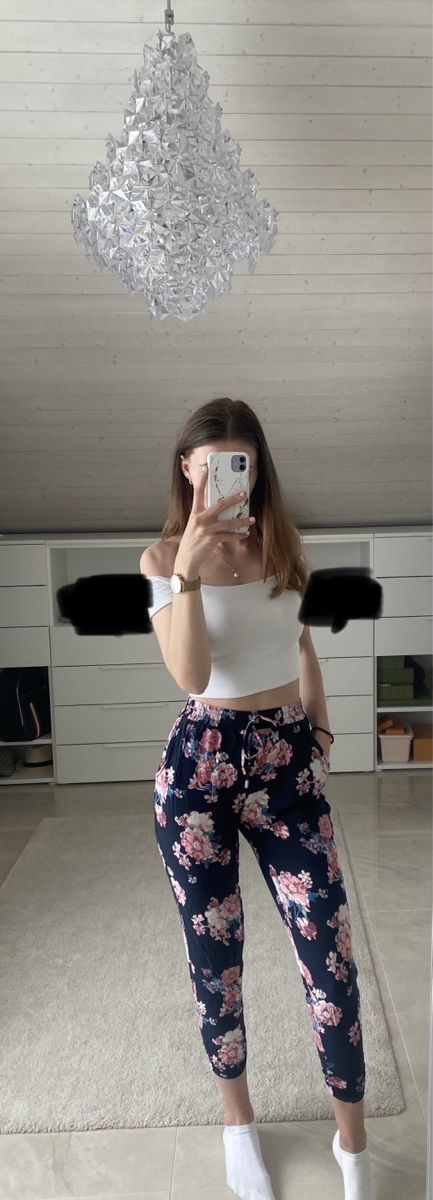 Pantaloni: Hose (Gr.S) Chicorée – Usato da Merenschwand venduto da R-R-R