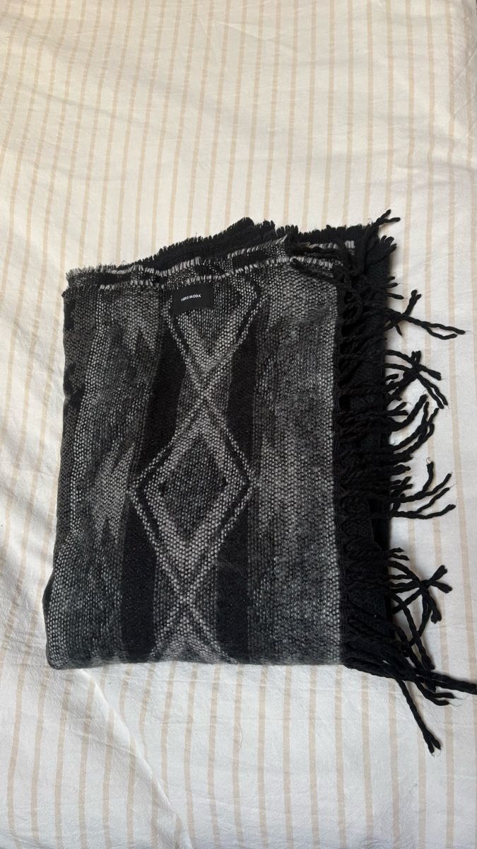 Foulards, Tücher & Schals: Schal Vero Moda – Neu (gemäss Beschreibung) aus Sargans von Blamii
