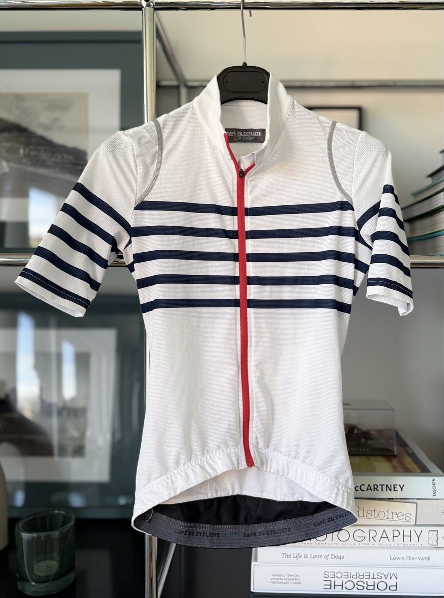 Canottiere & Pantaloni: Damen-Radtrikot Café du Cycliste  – Usato da Küsnacht venduto da cri_ngg5 3