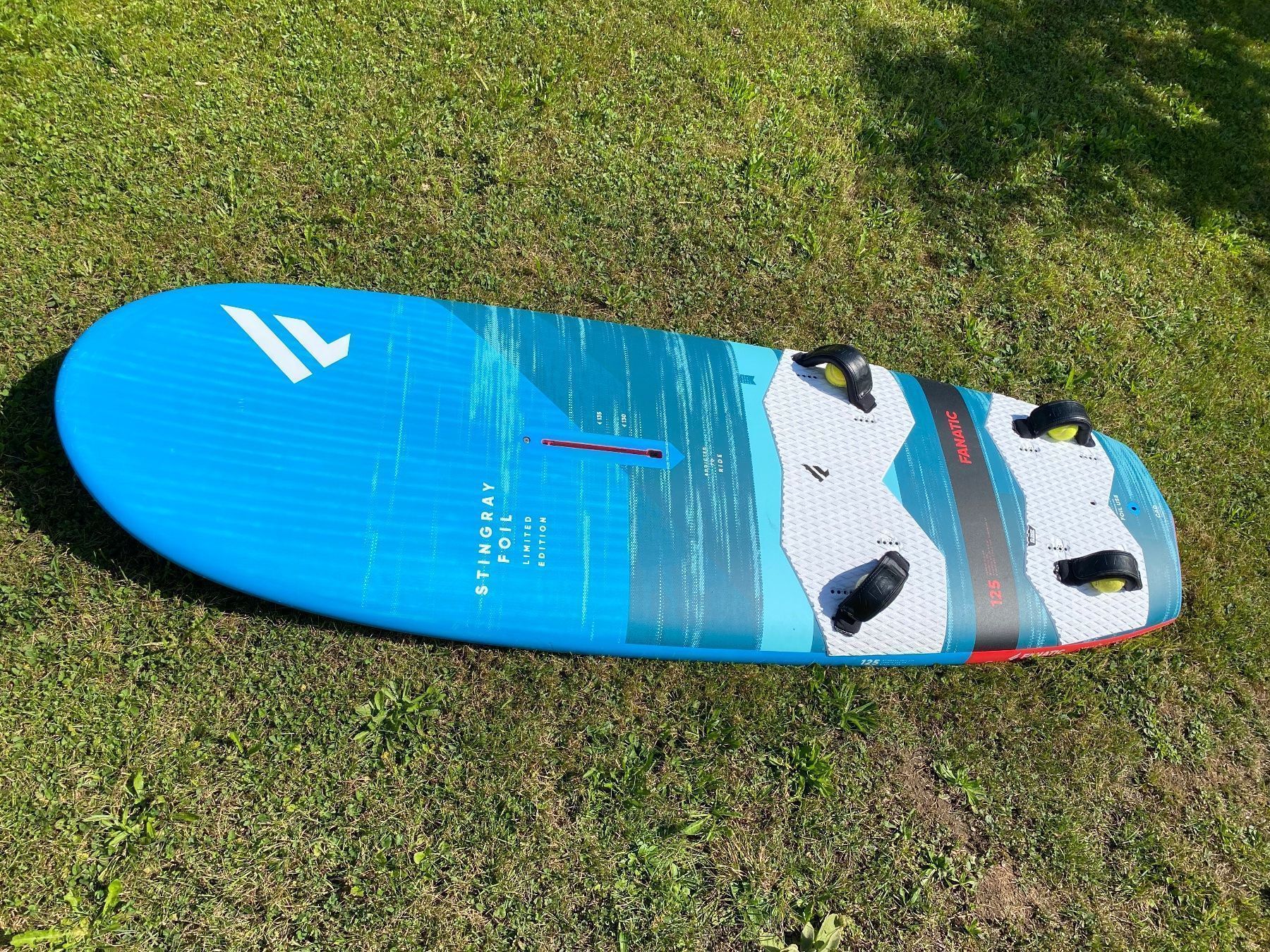 Surfboards & Schwimmbrette: Windsurf Board, Stingray Limited Edition 125lt, Fanatic – Gebraucht aus Lungern von Gjump