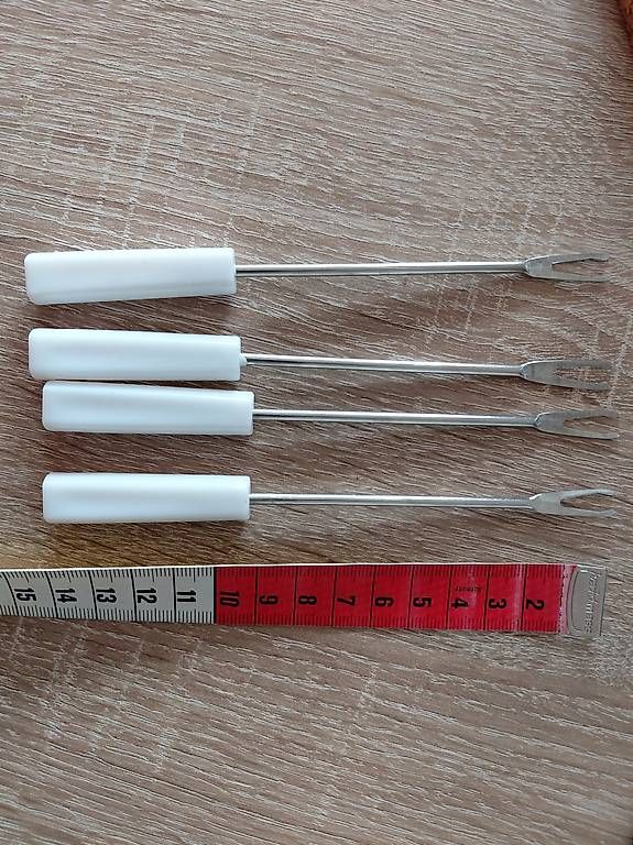 Set di piatti: Schokoladenfondue-Set – Usato da Dietikon venduto da Chadascha 3
