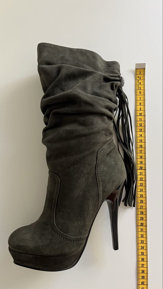 Chaussures femmes: Schicke Stiefel Gr.36 – D'occasion à Stäfa par Exclusive0 4
