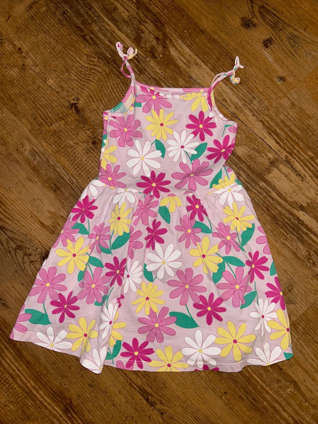 Kleider & Röcke: Sommerkleid 98/104 – Gebraucht aus Safenwil von 2hand_aber_wertvoll
