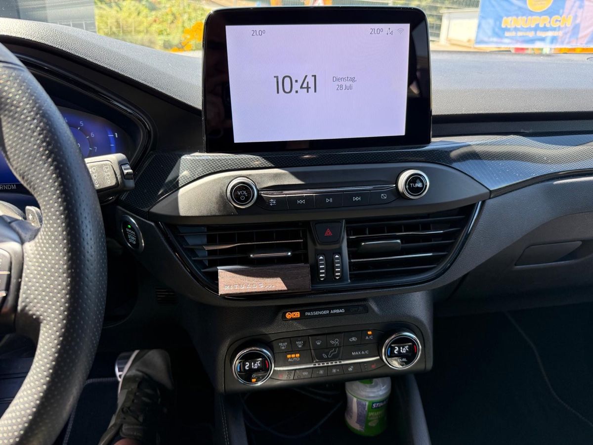 Ford Autos: Ford Focus St 2.3l ecoboost  – D'occasion à Riken AG par liiis_ 8