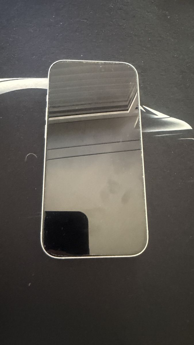 Apple Telefoni cellulari / Smartphones: iPhone 15 128 GB – Usato da Wolfenschiessen venduto da adc_5b7r 2