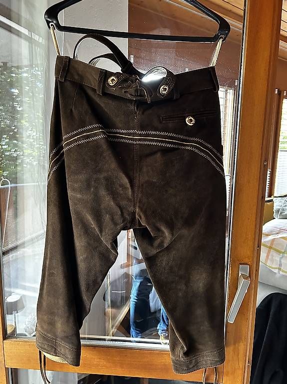 Pantaloni: Lederhose Kniebund braun – Usato da Wetzikon ZH venduto da mitchinger100 2