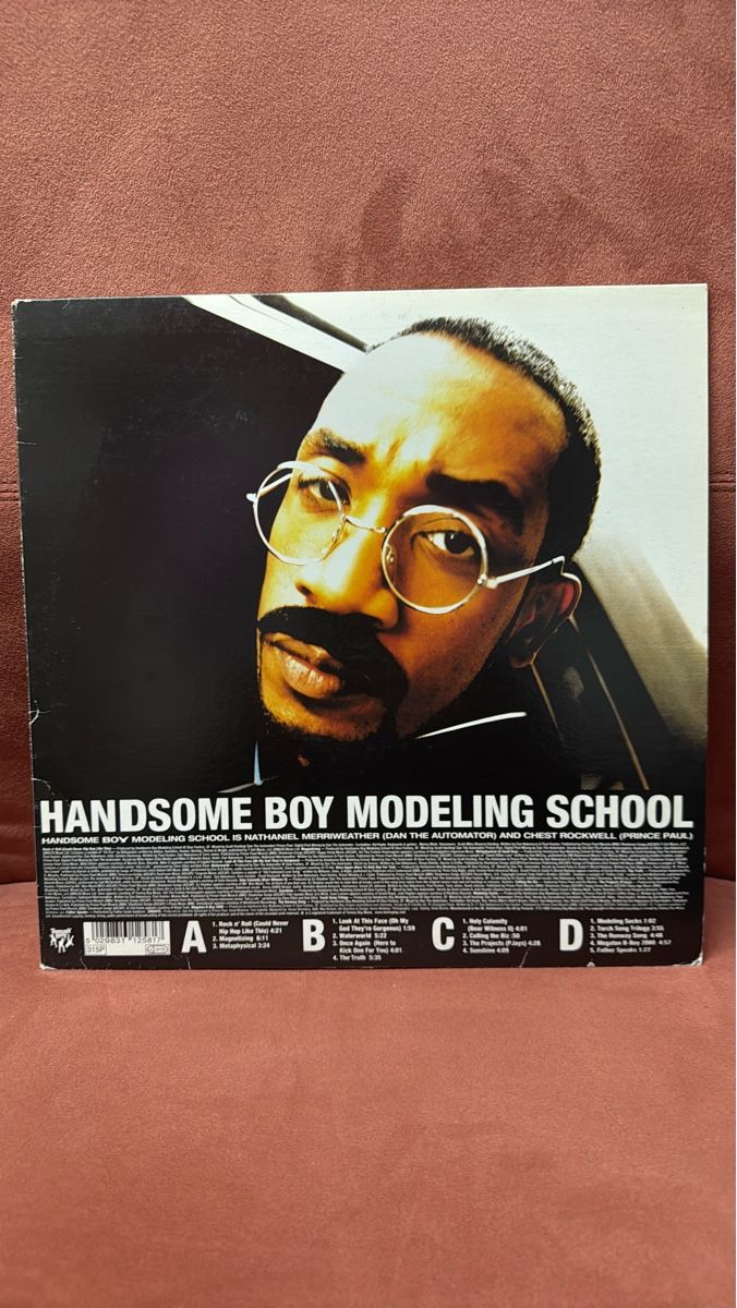 Dischi in vinile: Vinyle Handsome Boy Modeling School – Usato da Seigneux venduto da 1525Nas