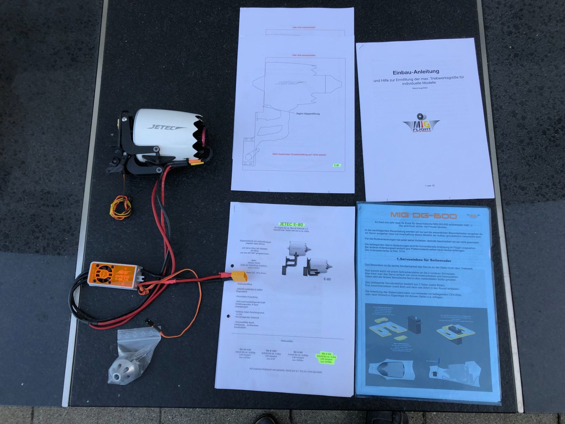Jetec E-80 mit Servo Motor mit Kühlrippen, Regler, Mechanik (Gebraucht ...