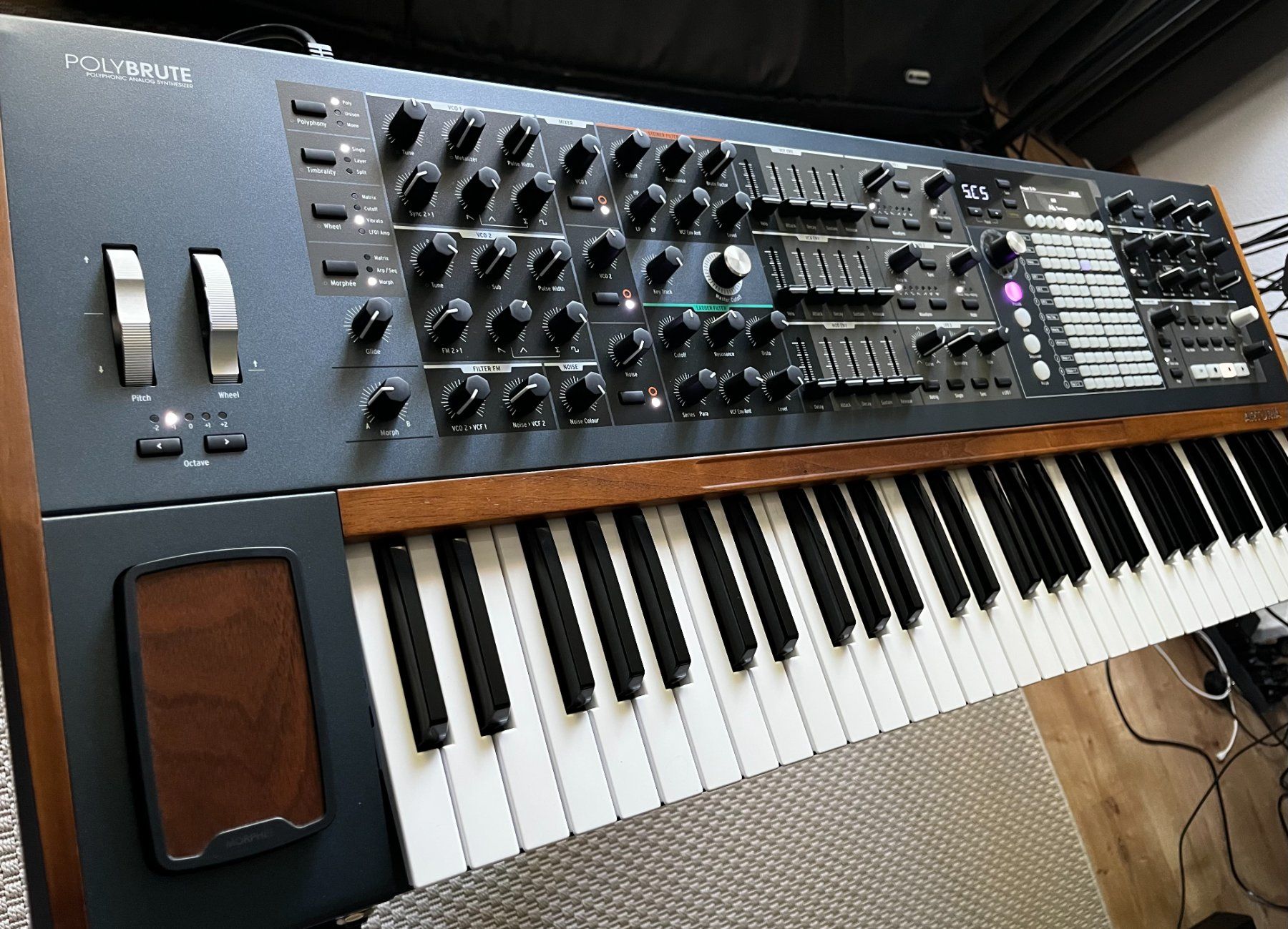 Arturia Musikinstrumente: Arturia Polybrute 06 Analog Polyphonic Synthesizer – Gebraucht aus Zürich von rav_ww6g 2