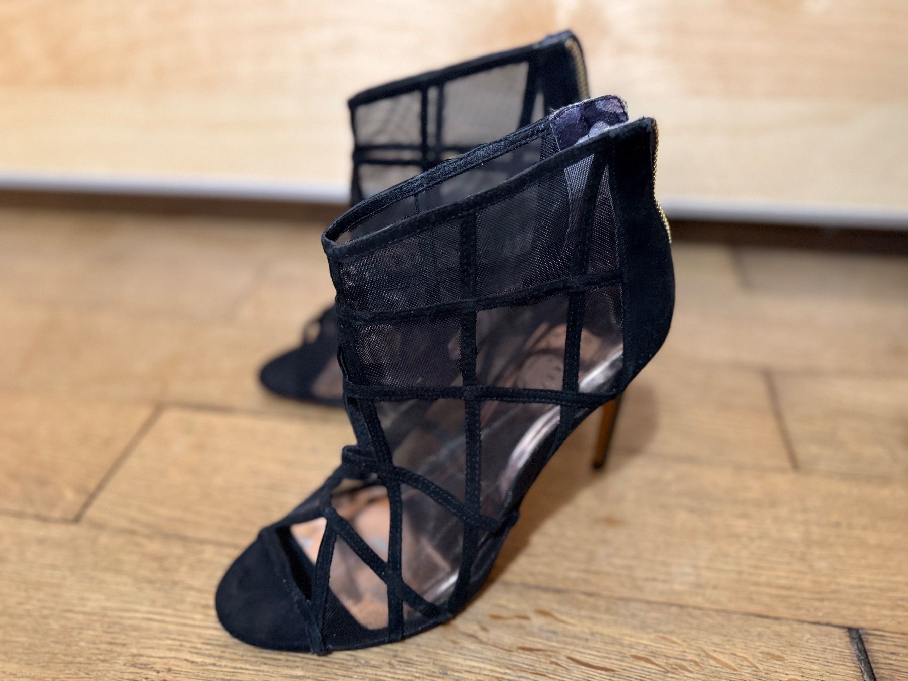 Ted Baker Scarpe da donna: Ted Baker Heels Black Strap mesh boots, Gr. 39 – Usato da Zürich venduto da georgianpeach