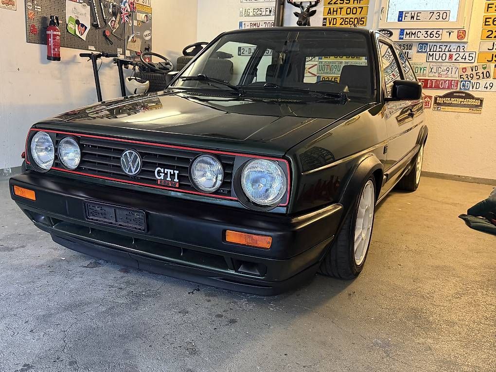 Autos: Golf GTi 16v  – D'occasion à Commugny par ARRAN73