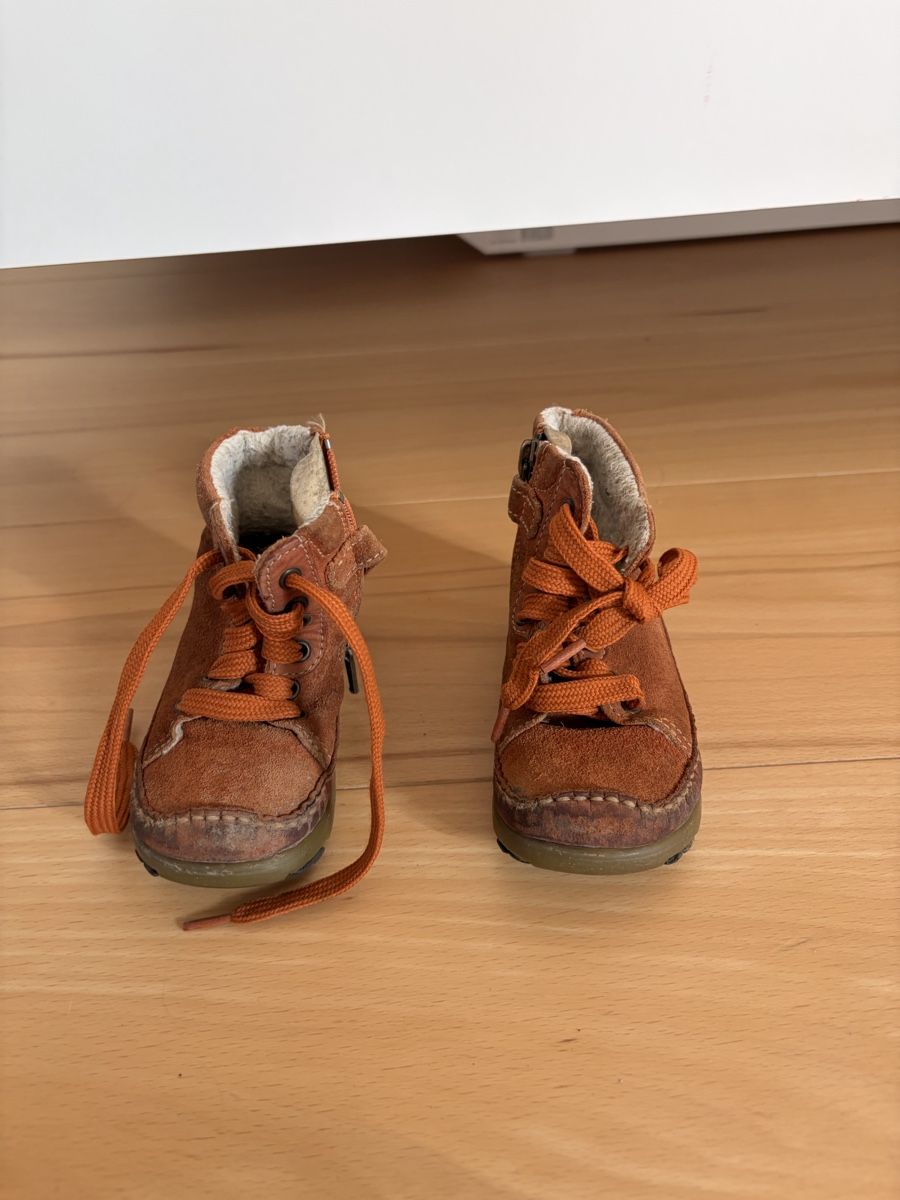 Schuhe für Jungen: Winterschuh aus Leder, Gr 21 – Gebraucht aus Zürich von Jackienette