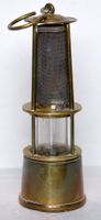 Ancienne lampe de mineur