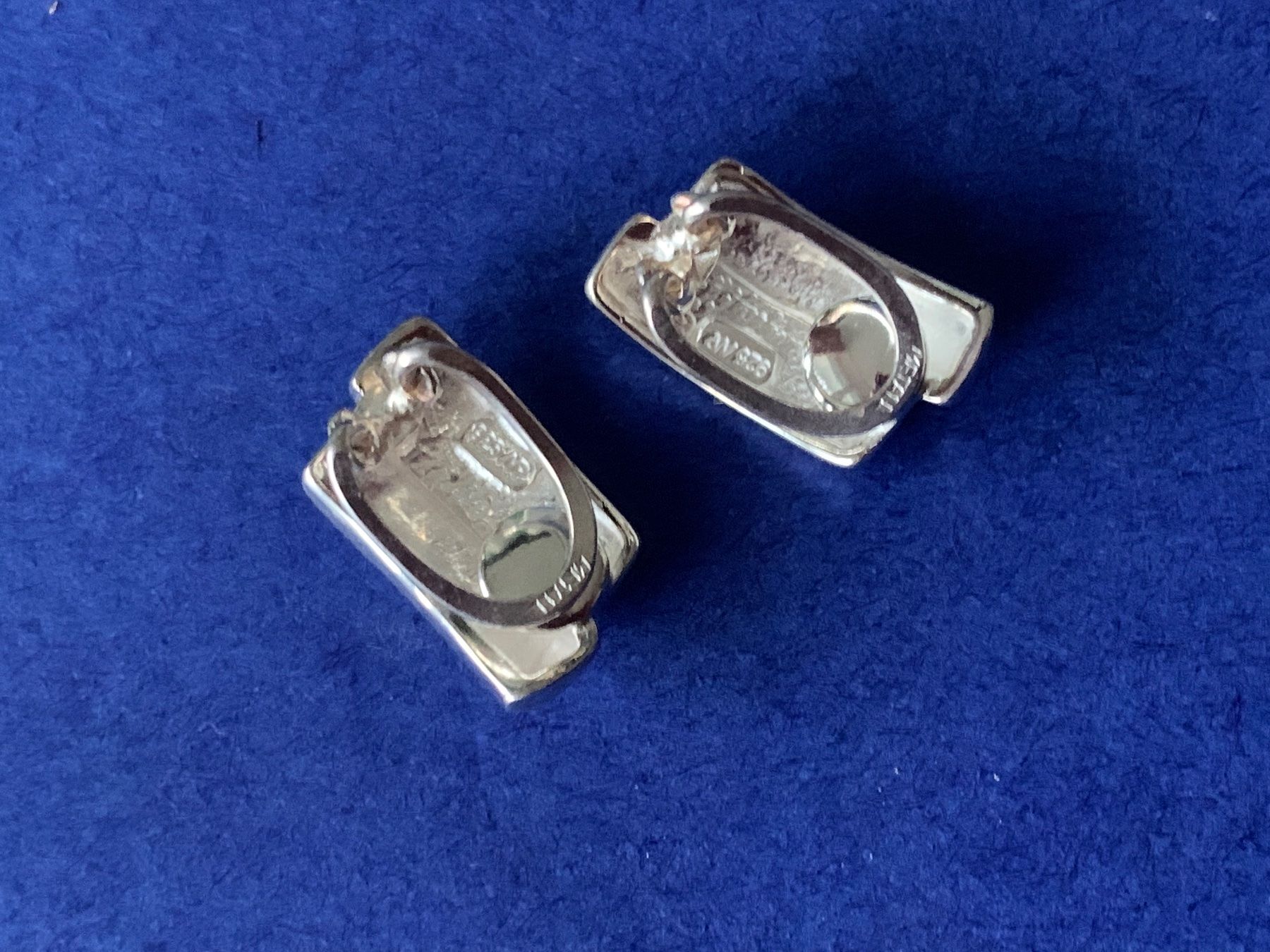 Orecchini pendenti & Orecchini a lobo: Ohrenclips matt-glänzend (silber) – Usato da Laufen venduto da Bellebellezza 6