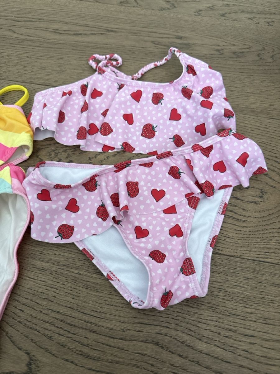 Costumi da bagno & Bikini: Childrens Swimsuits 2-piece Set Used Condition – Nuovo (secondo la descrizione) da Oberglatt ZH venduto da Sale12 2