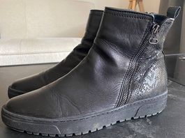 MJUS Stiefeletten Leder schwarz Keilabsatz Gr. 40