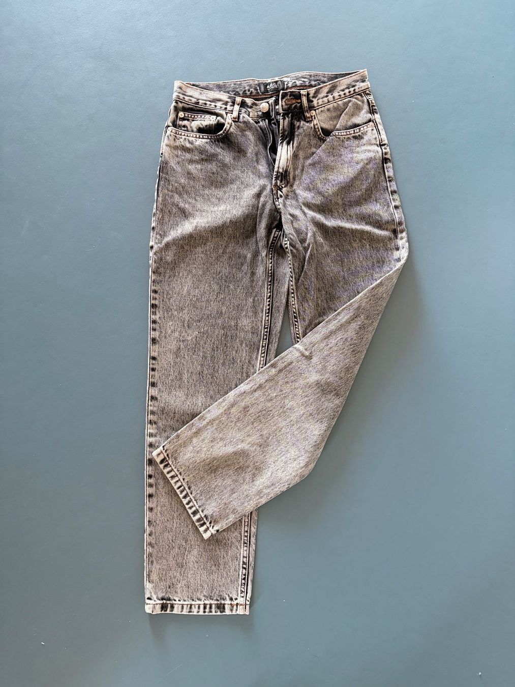 Apc Jeans: A.P.C. Damen-Jeans, Gr. 28, grau/schwarz – Usato da Zürich venduto da fra_t8bq