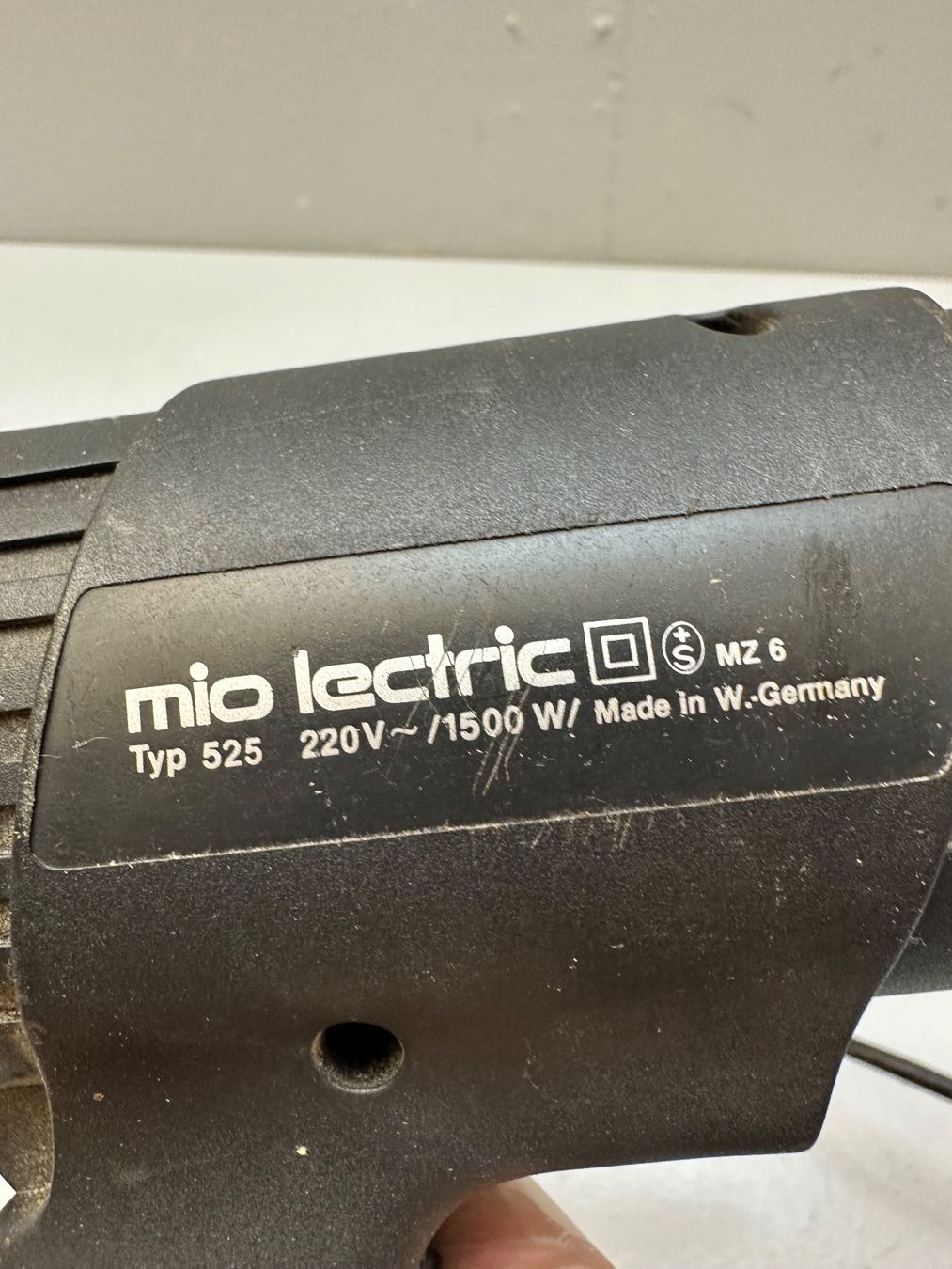 Tutti gli attrezzi: HEISSLUFTGEBLÄSE AB 1.-!!! – Usato da Zürich venduto da NIKI777 2