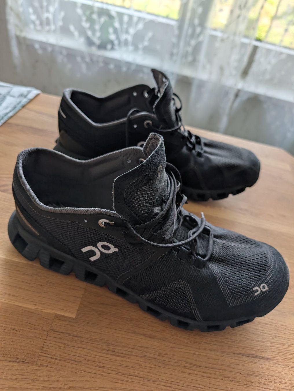On Herrenschuhe: On Schuhe – Gebraucht aus Ballwil von scharasad 3