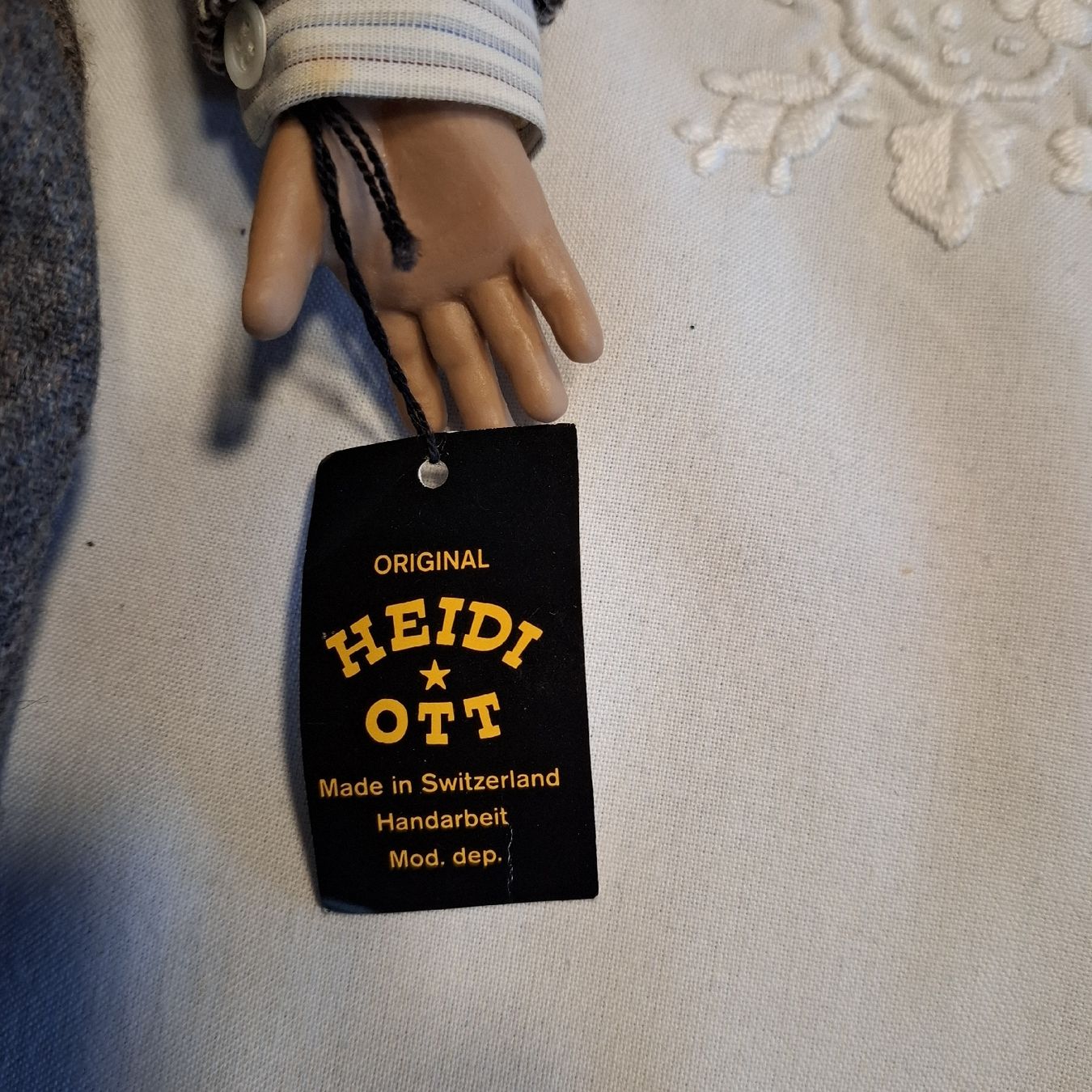 Heidi ott Puppen: Handgemachte Schweizer Puppe von Heidi Ott Hansli – Gebraucht aus Nürensdorf von DANG3REUX 2