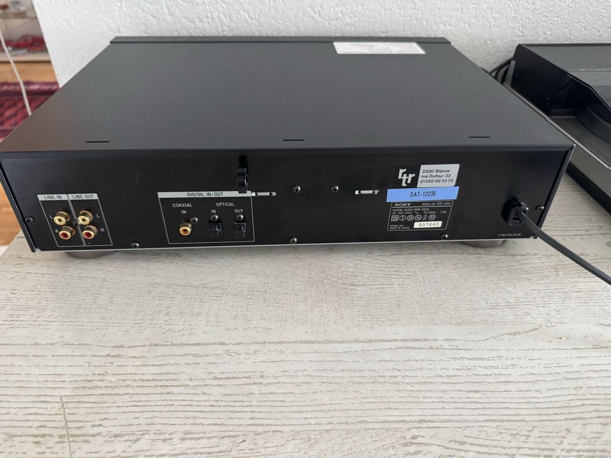 Sony Enregistreurs: Sony dtc-960 dat recorder – D'occasion à Zunzgen par milesdavis76 5