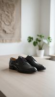 PRADA Schnürer Halbschuh Gr. 41 schwarz Lack - edel