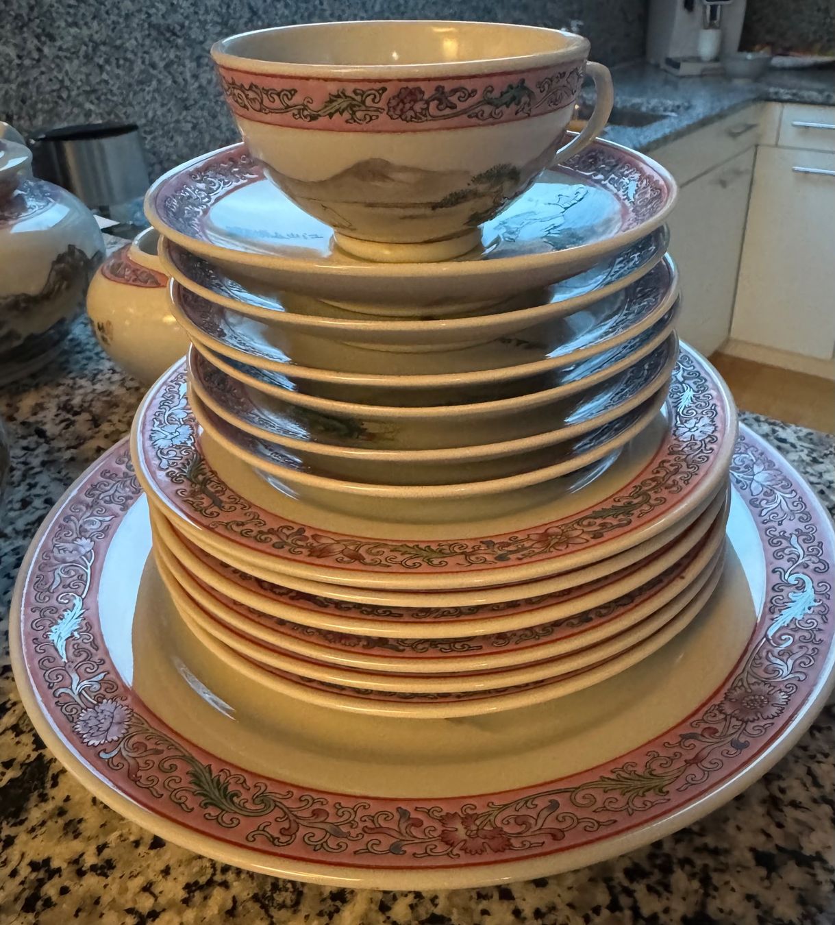 Set di piatti: Altes chinesisches Tee-Set – Nuovo (secondo la descrizione) da Sutz venduto da Stampfli2 5