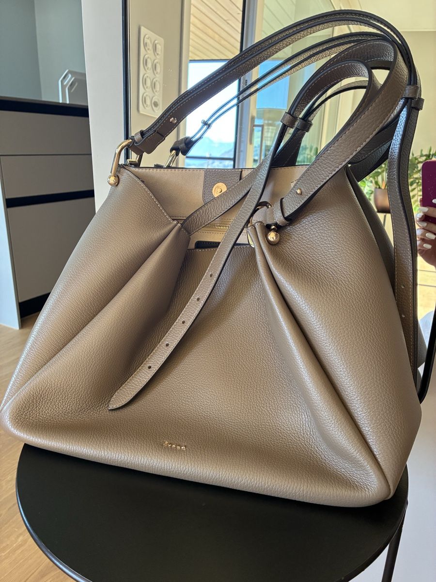 Furla Sacs: Furla bag new  – Neuf (Voir description) à Brunnen par ann_j2by 2