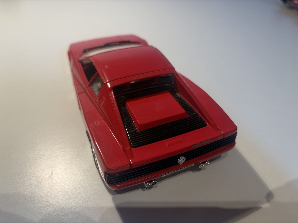 Ferrari Voitures modèles: Modellauto Ferrari testarossa – D'occasion à Latterbach par Bbutz98 2