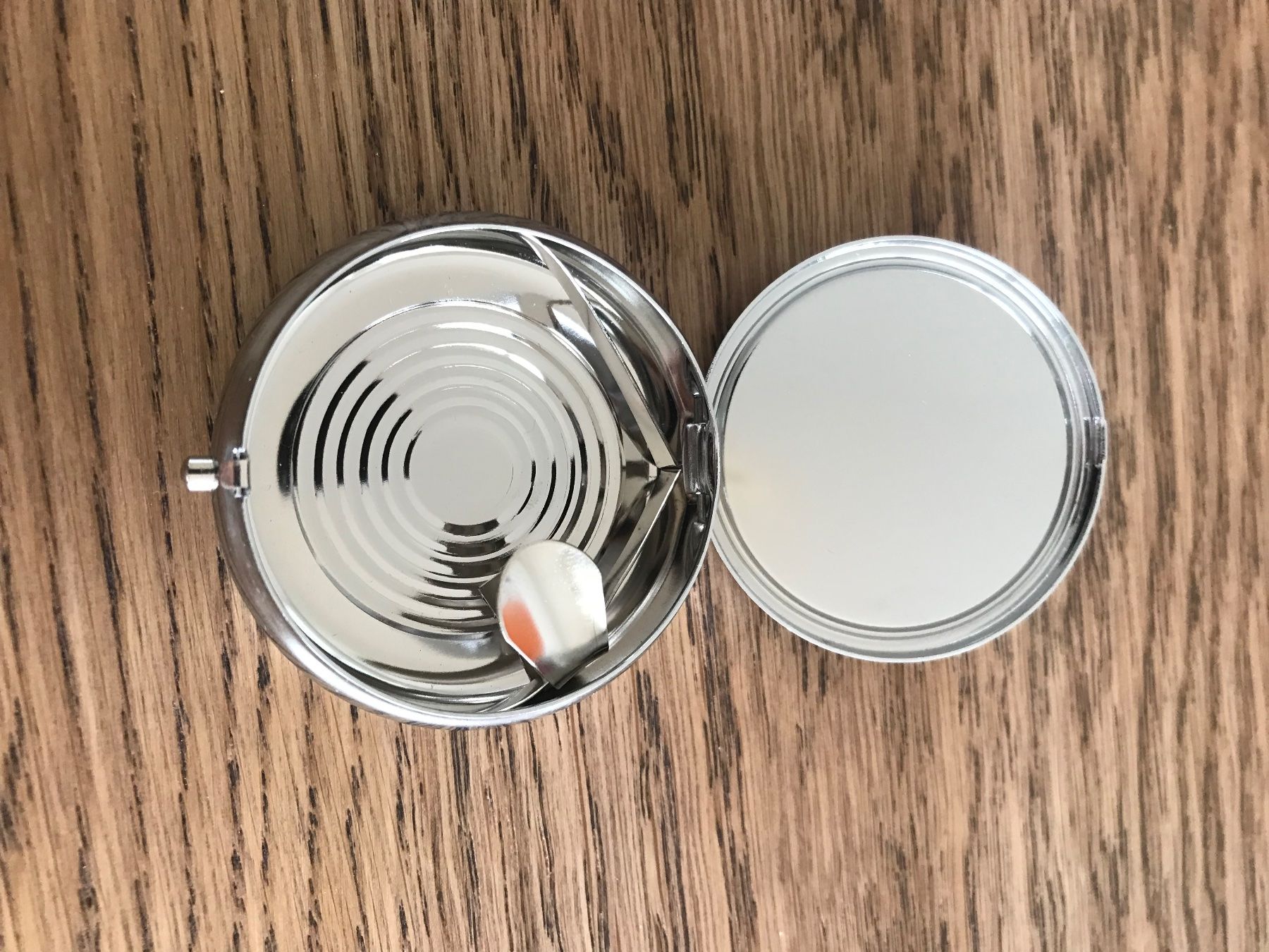 Aschenbecher: Taschenaschenbecher – Gebraucht aus Immensee von col_7xwg 2