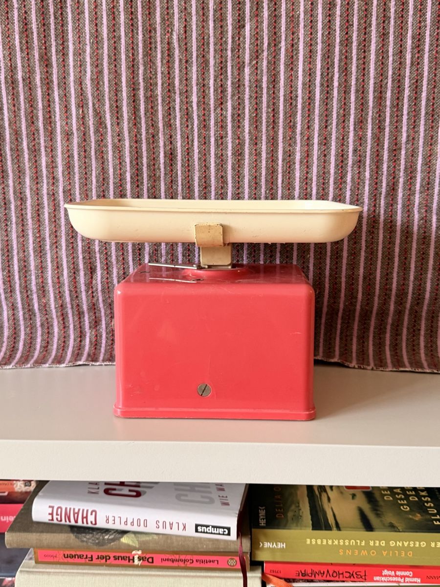 Waagen und Gewichte: Vintage rosa Waage  – Gebraucht aus Laupen BE von Lisafurby 4