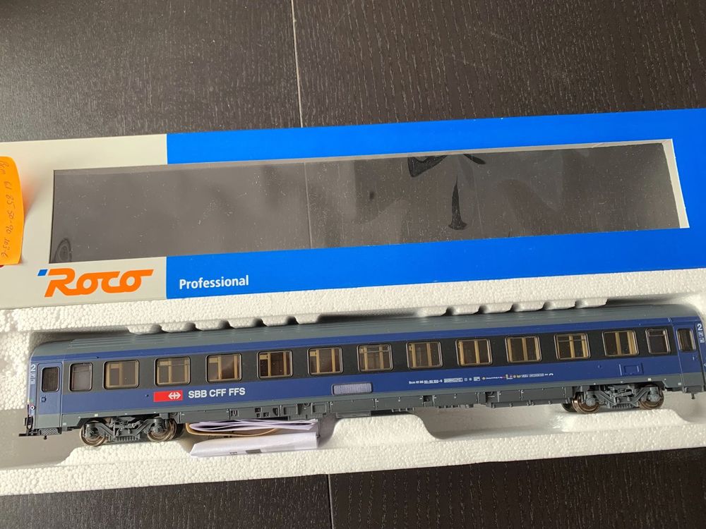 45818 Voiture-couchettes de 2e classe de la SNCF