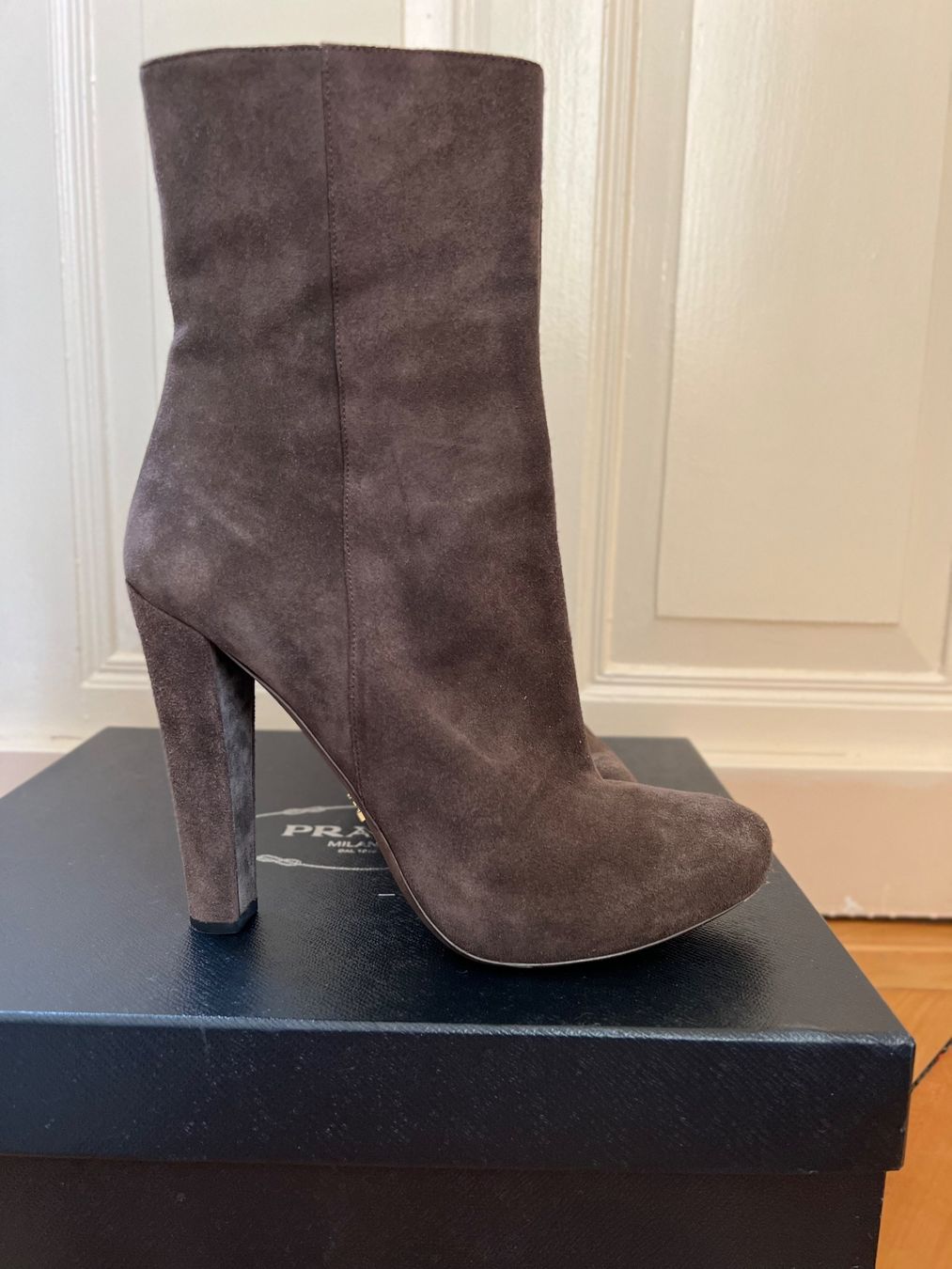 Prada Chaussures femmes: Prada – D'occasion à Uetikon am See par jan_bx6p 4