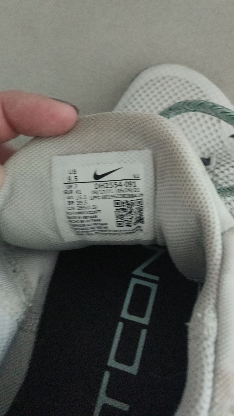 Nike Damenschuhe: Basket Nike, Pointure 41 – Gebraucht aus Troistorrents von Suishy 4