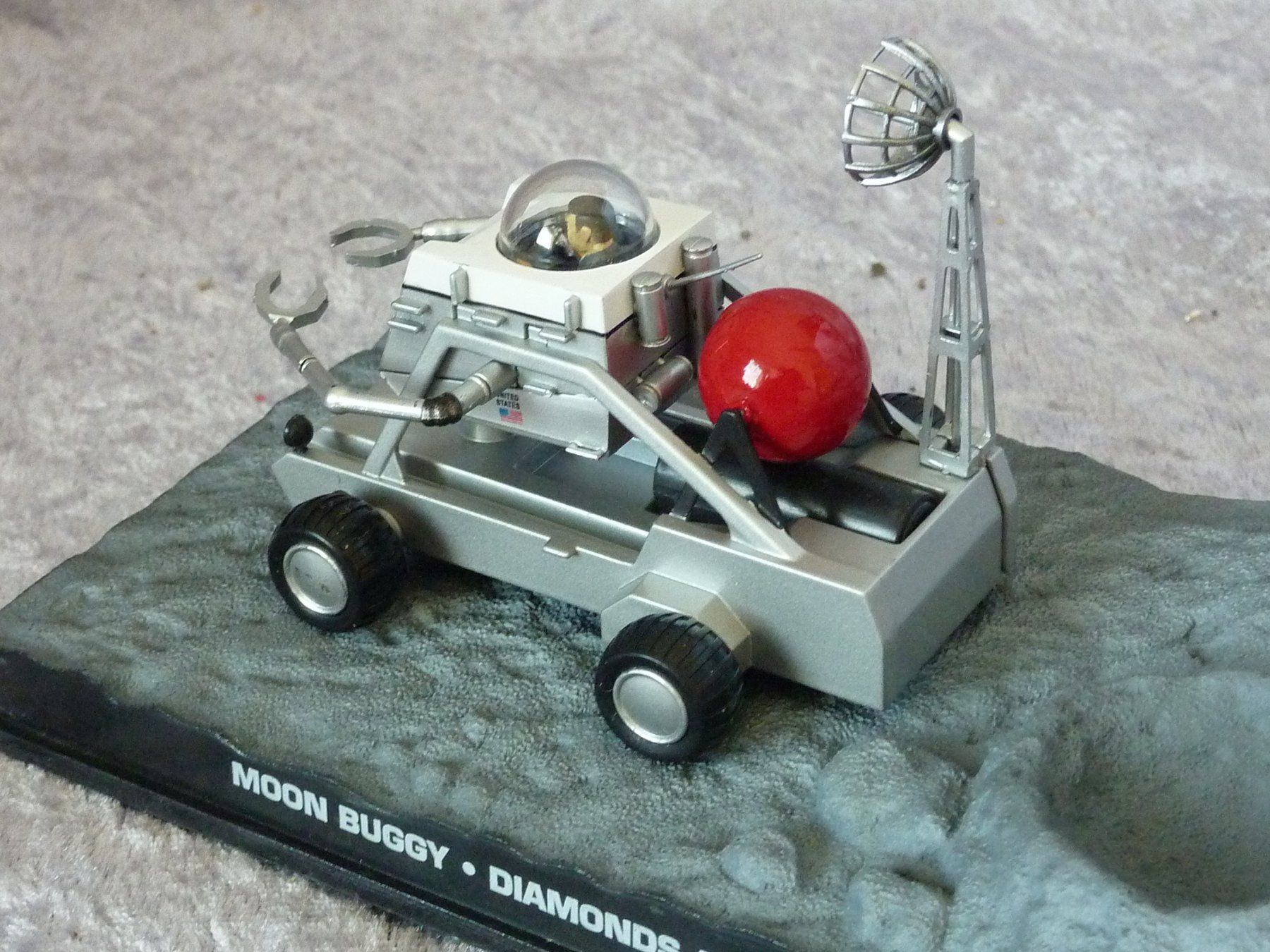Modellini d'auto: Moon Buggy James Bond  1:43 – Nuovo (secondo la descrizione) da Dürrenäsch venduto da modellautos4you 2