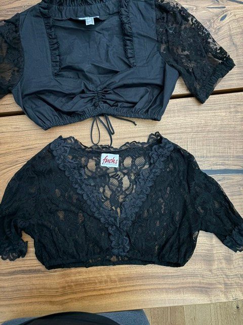 Kleider: Dirndl bordeaux/schwarz mit 2 Blusen Gr. 38 & Accessoires – Gebraucht aus Affoltern am Albis von Smoegi8 2