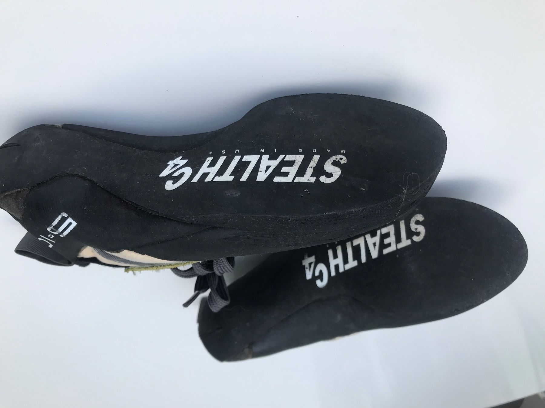 Chaussures hommes: Chaussures d'escalade Stealth, pointure 37, peu utilisés – D'occasion à Romont FR par lap_hf8n 2