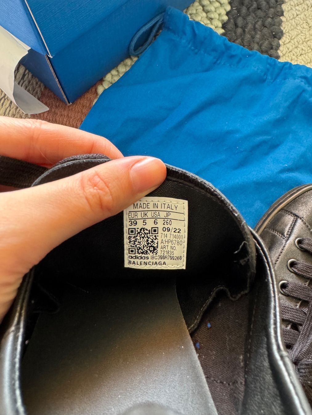 Balenciaga Scarpe da donna: Sneakers leder balenciaga x stan smith – Nuovo e nell'imballaggio originale da Rickenbach b. Wil venduto da rvi_k7zb 3
