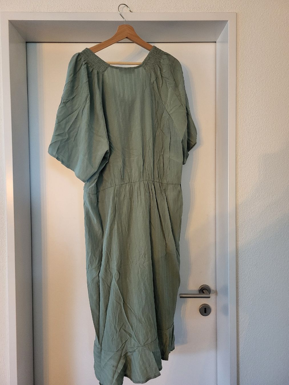Vestiti: Sommerkleid Only Carmakoma – Usato da Sins venduto da are_j9cs 1
