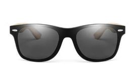 Handgefertigte Unisex-Sonnenbrille aus Bambusholz