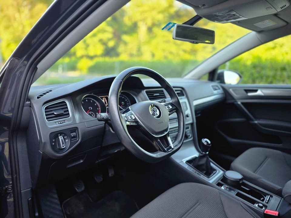 VW Automobili: VW Golf VII Var. 1.4 TSI – Usato da Crissier venduto da vim_r8qn 2
