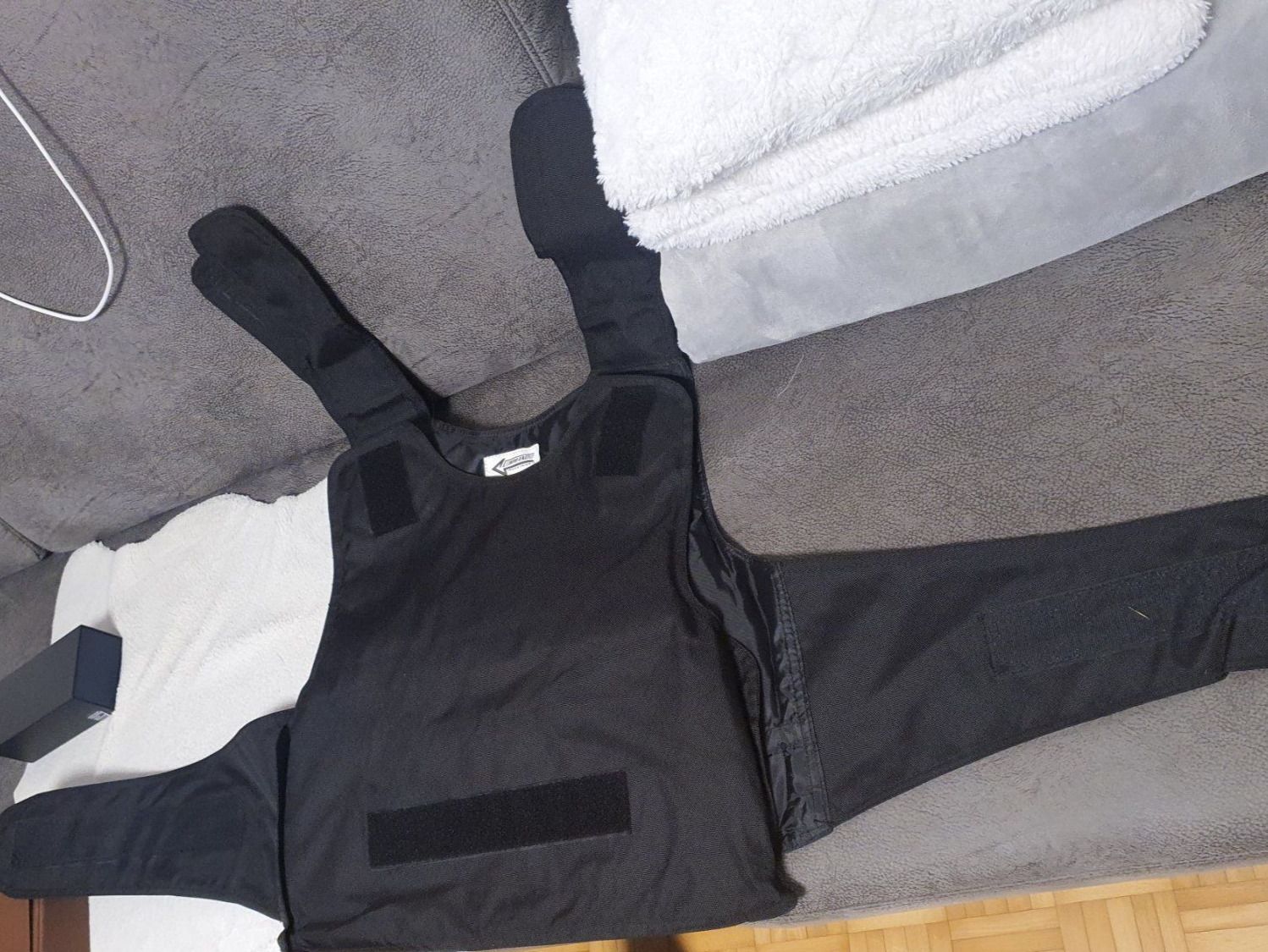Comma Gilet & Giacche: Sicherheits Schutzweste – Nuovo (secondo la descrizione) da Erstfeld venduto da Gina033 4