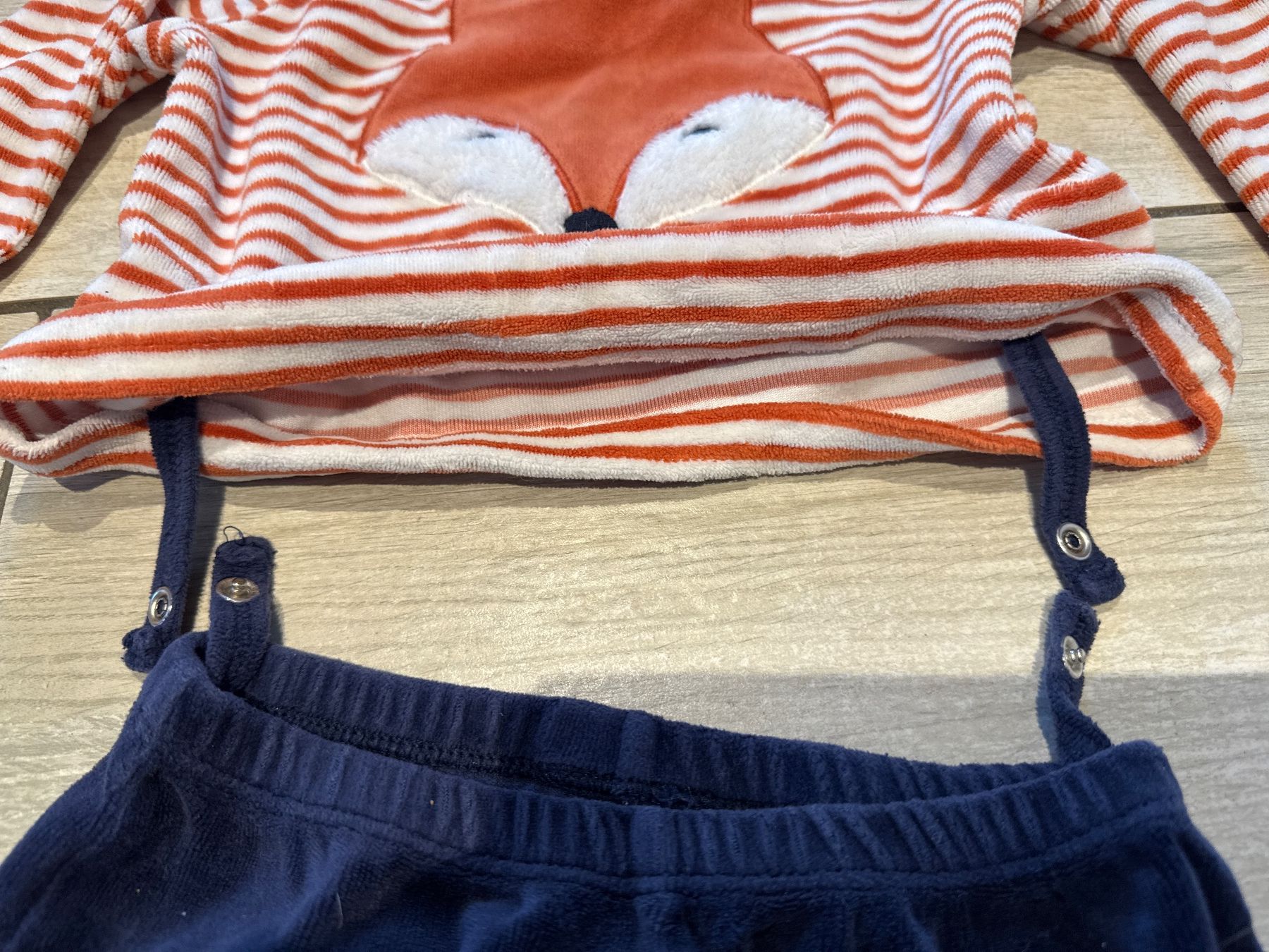 Lotti di vestiti: Pijama Set 86- 92, warm. 2 Stück – Usato da Gelterkinden venduto da Familienferien 2