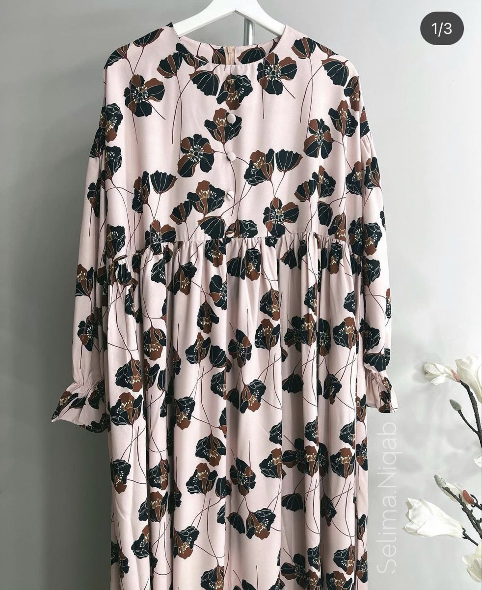 Vestiti: Maxi kleid  – Nuovo (secondo la descrizione) da Zollikofen venduto da kasorika