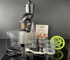 Slow Juicer