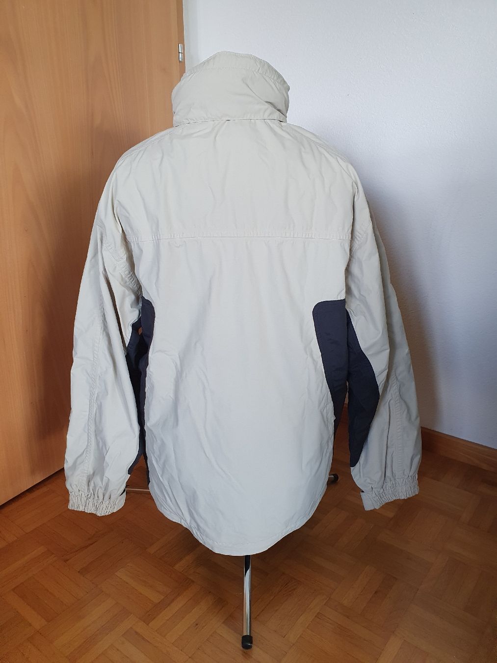 Jacken: Regenjacke von Cinnamon, Gr. 40 – Gebraucht aus Seuzach von man_w2dj 1