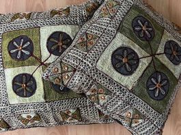 Zwei wunderschöne Kissenbezüge im Mandala Stil Neuwertig