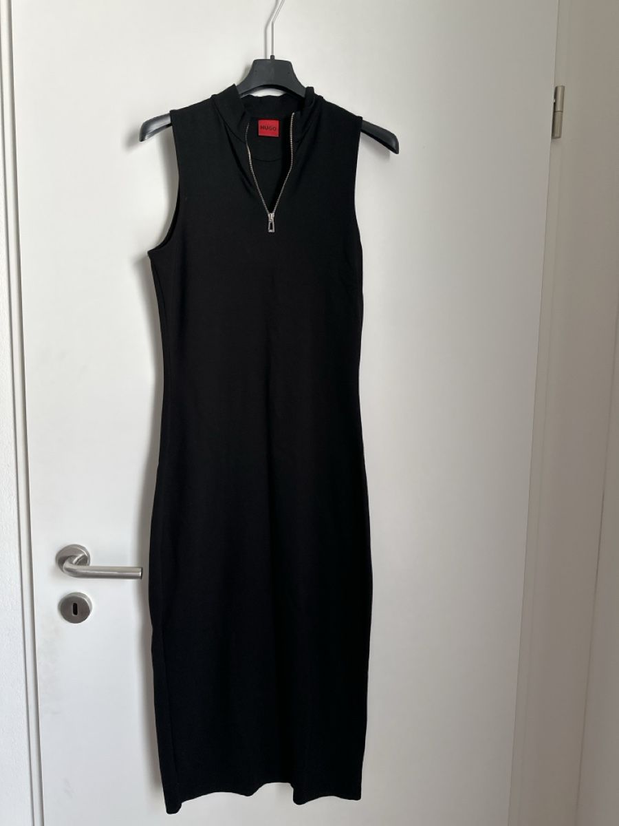 Hugo Boss Vestiti: Hugo Boss Kleid schwarz Grösse S  – Usato da Othmarsingen venduto da Darija7
