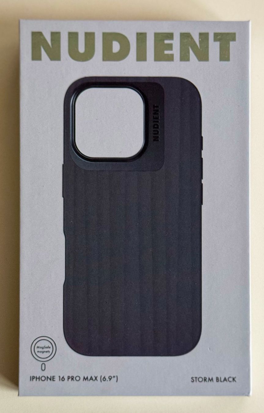 Cover & Protezioni schermo: Apple iPhone 16 Pro Max Silicone Case, grau – Usato da Uster venduto da Gartenjoker